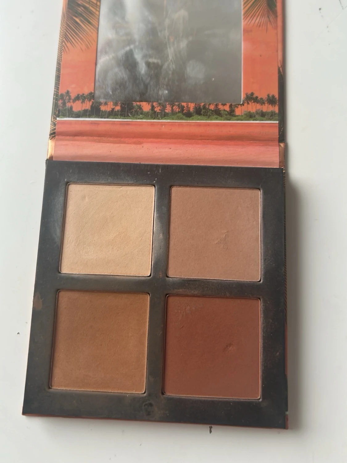 W7 Honolulu Silhouette Bronzerpalett - 1