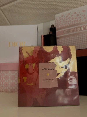 Amouage Guidance 46 Extrait de Parfum - Amouage Guidance 46 Extrait de Parfum i en elegant 100 ml flaska. Parfymen är oöppnad! , skickar endast spårbar, Jag har inget kvitto kvar