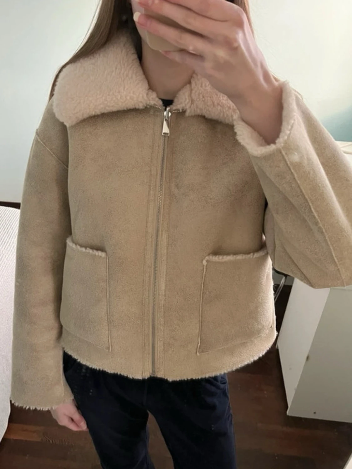Beige teddyjacka med dragkedja