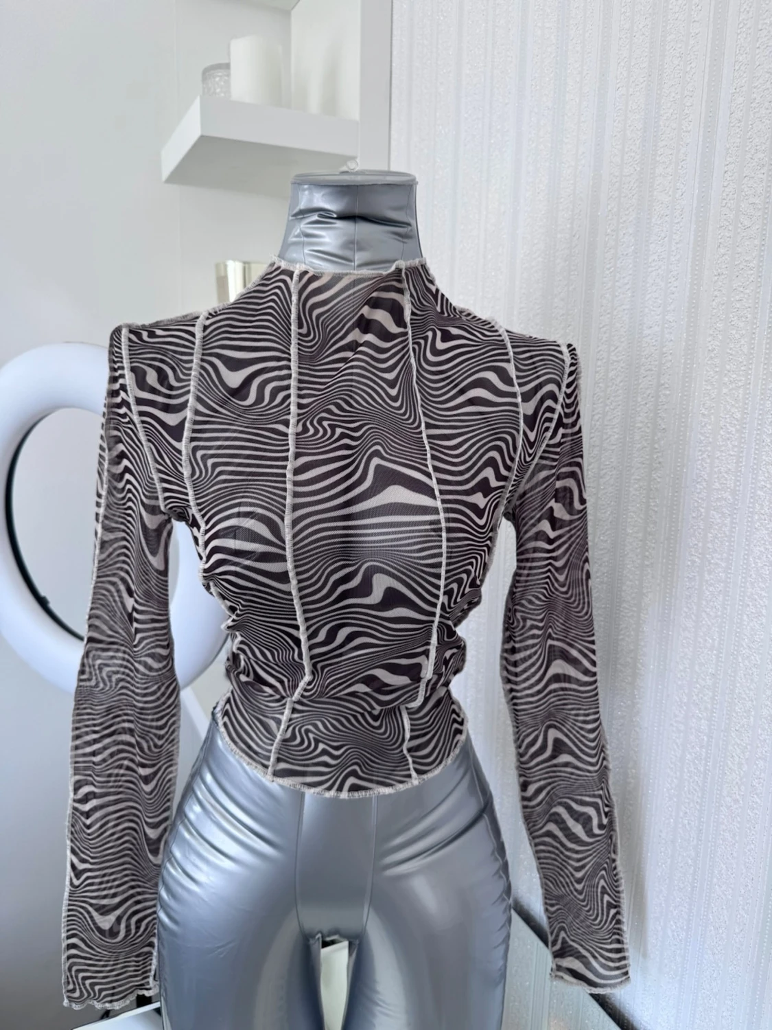 Mönstrad mesh topp, Strl M - 1