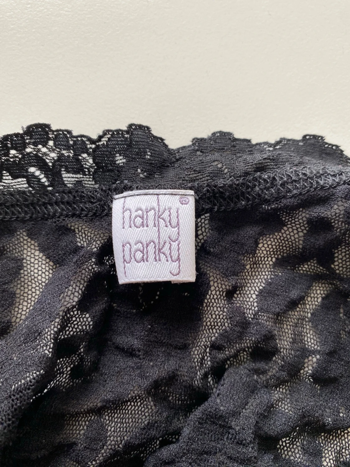 Svart spetslinne med breda axelband - 2