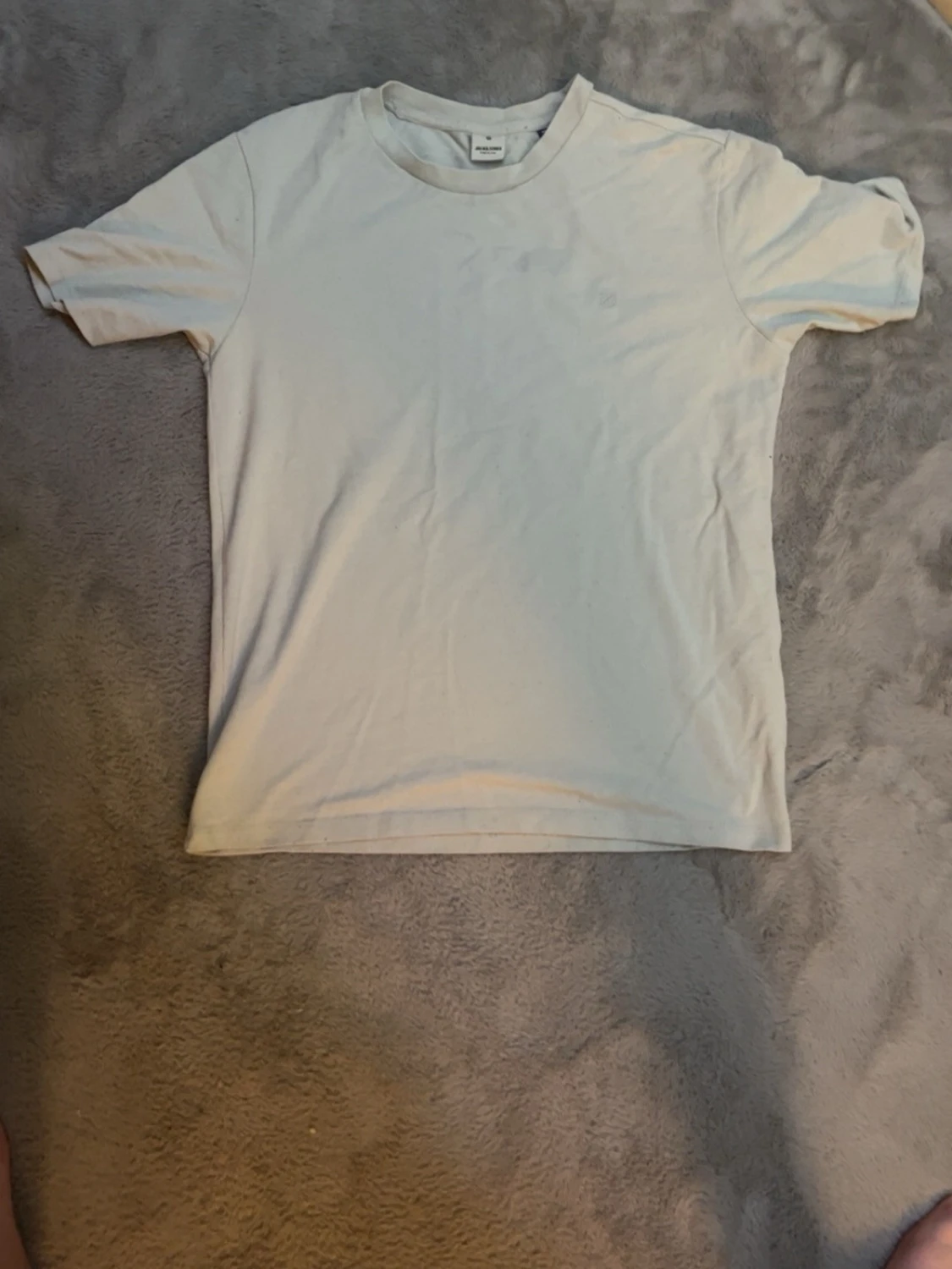 Vit basic t-shirt i bomull