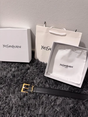 Ysl women belt - Good quality, good condition, 100cm