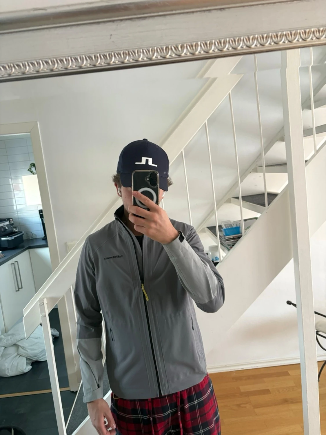 Grå vindjacka Peak Performance HIPE - 4