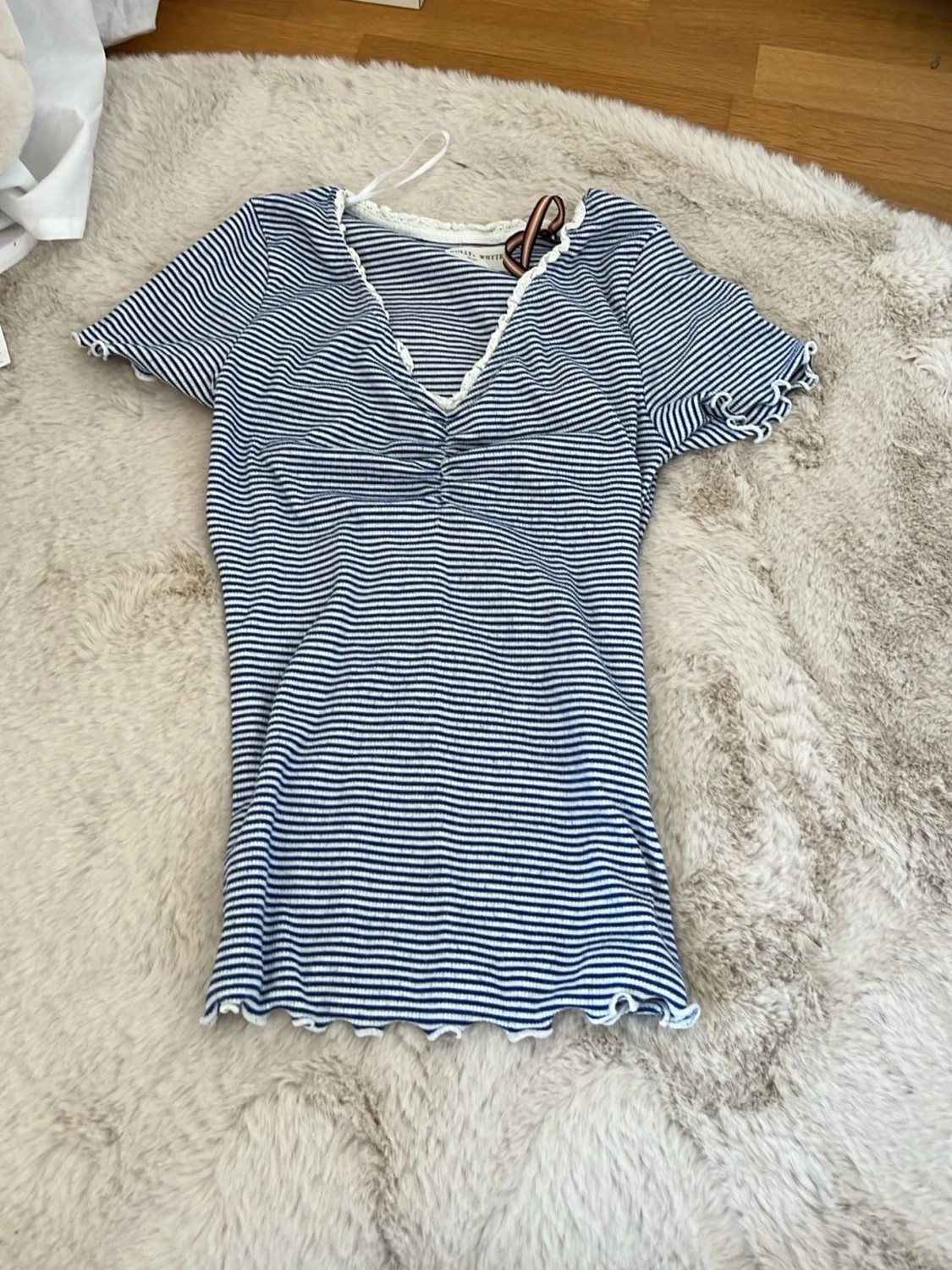 Blåvit randig ribbad topp