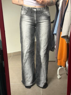 Cheap Monday jeans  - Coola cheap Monday jeans. Strlk W36/L30, Style POSER 