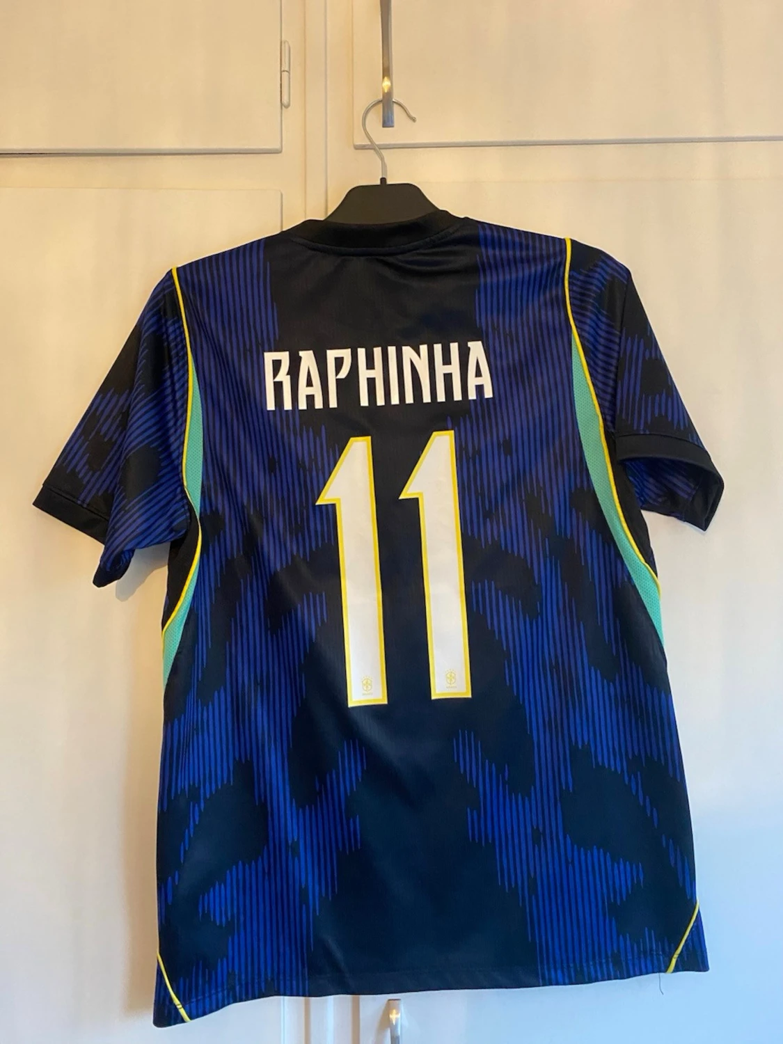 Blå Brasilien matchtröja Raphinha 11 - 1