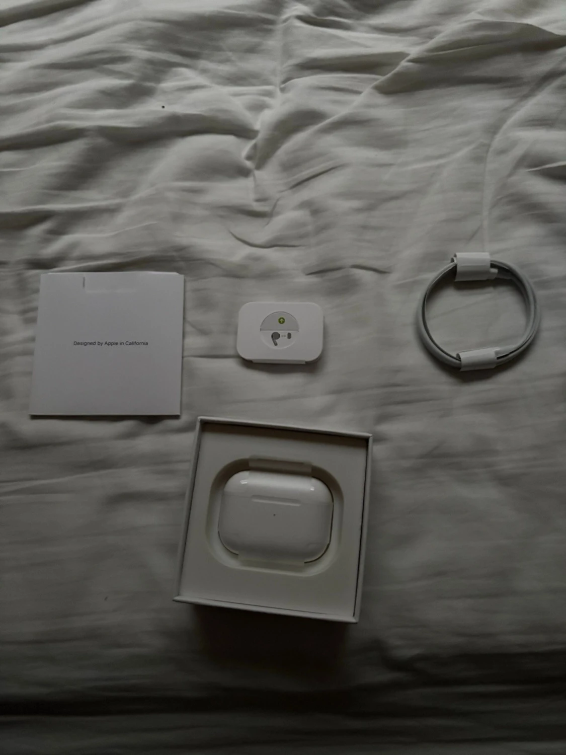 Apple AirPods Pro (2nd Gen) USB-C - 2