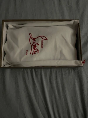 Christian Louboutin - Bra kvalité 
