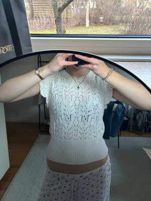 Söt virkad topp - Super gullig och fin virkad topp