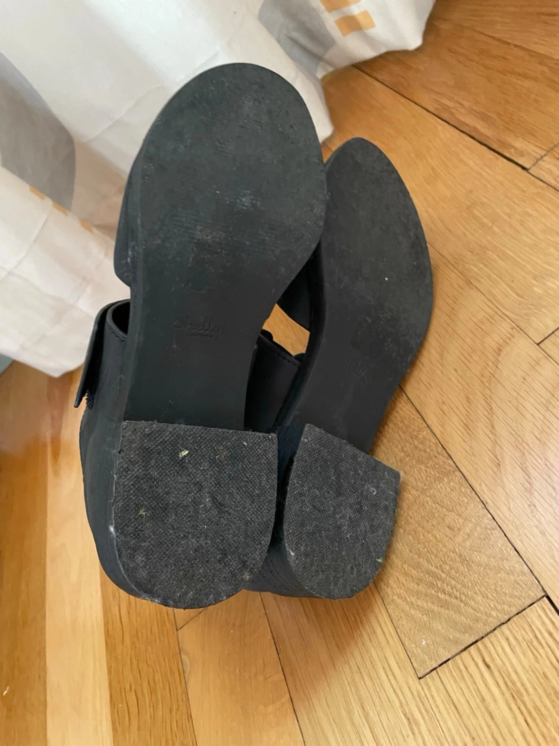 Svarta lädersandaler från Shellys London - 6