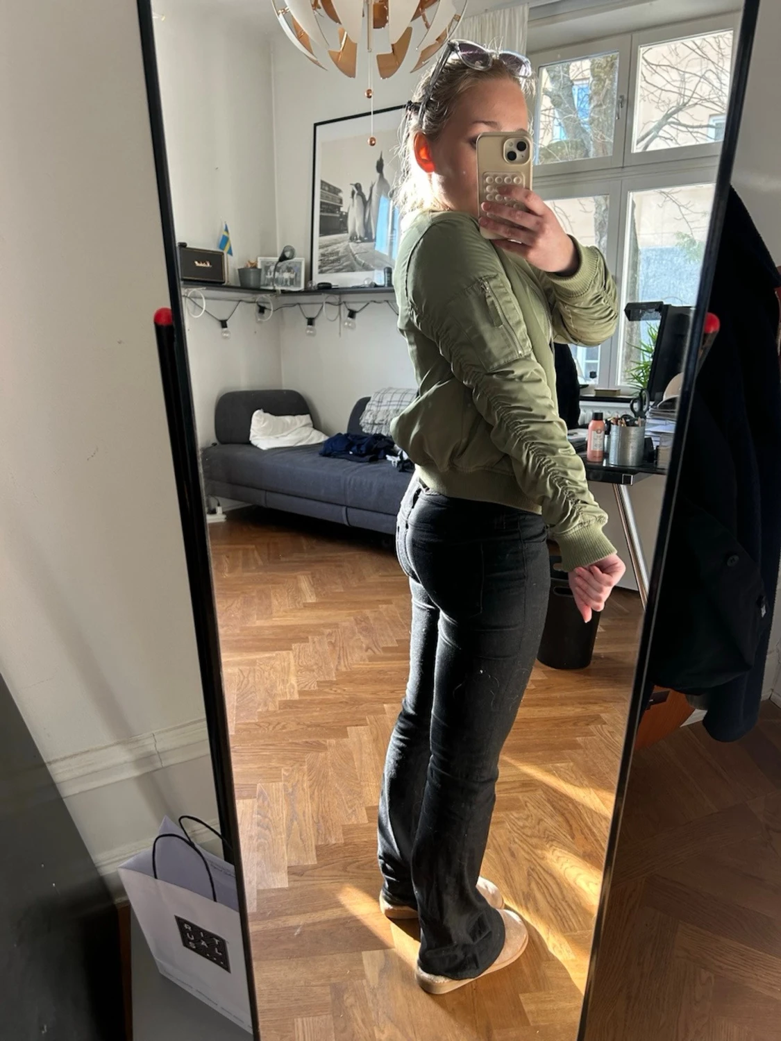 Olivgrön bomberjacka med dragkedja - 3