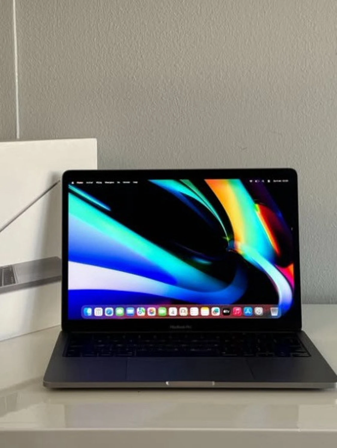 Apple MacBook Pro 13-tum Space Gray - 4