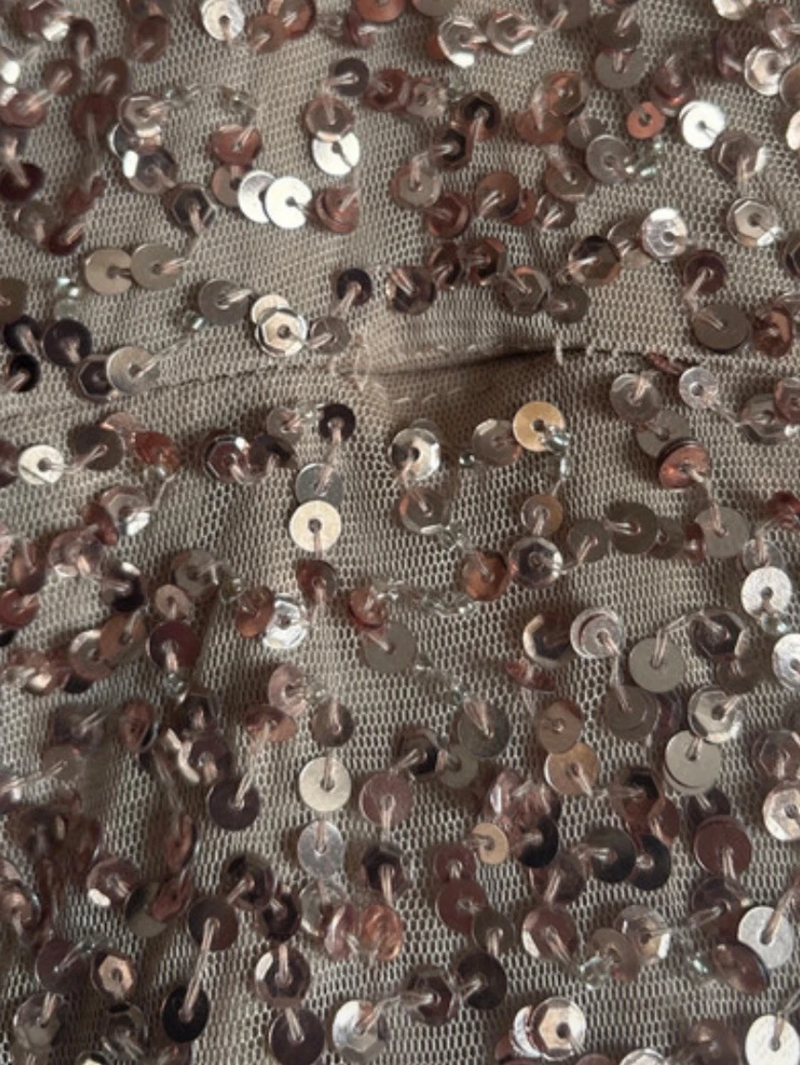 Glittrig klänning  - 6