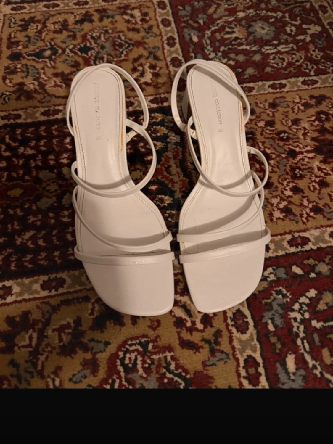 Vita strappy pumps med blockklack - 2