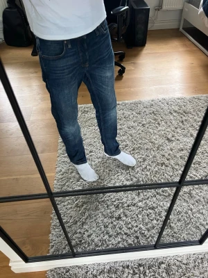 Jack & Jones jeans - Säljer ett par snygga Jack & Jones jeans | Storlek W29 L30 | Slimfit | Pris går att diskutera | Skriv gärna vid funderingar |🙌🙌🙌