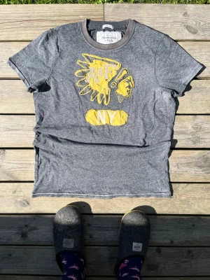 Abercrombie tee - Riktigt chill Abercrombie tisha. Storlek M.