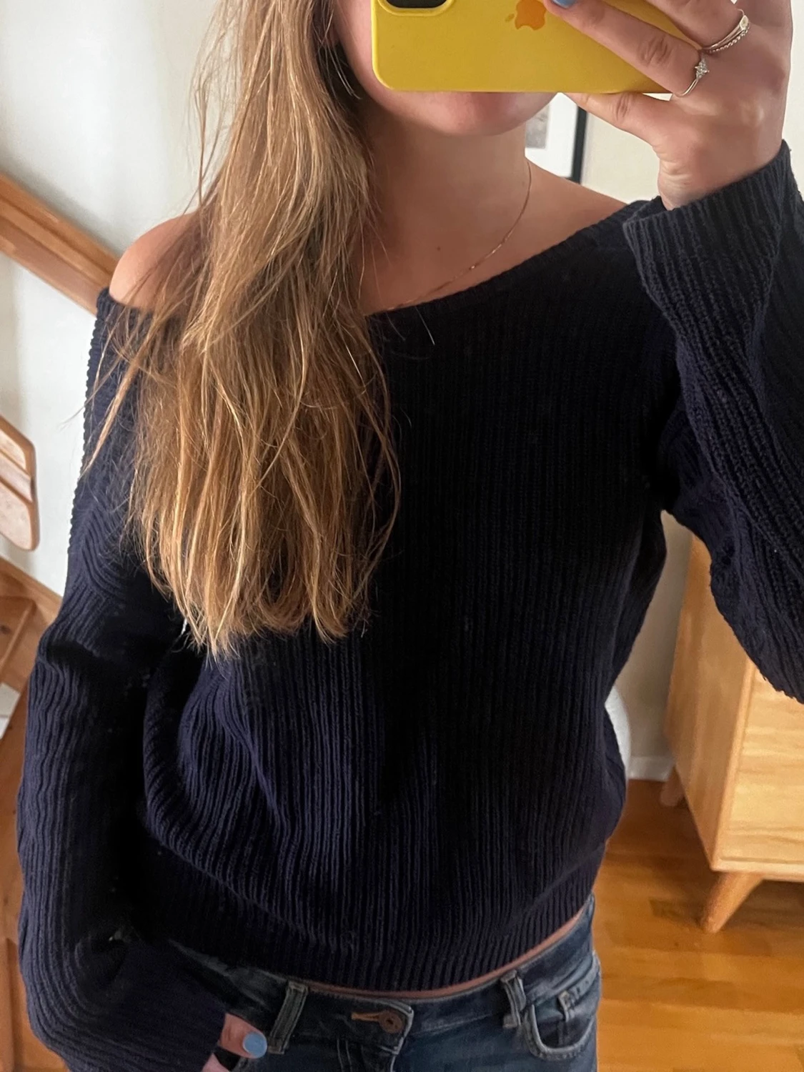 Mörk blå off shoulder tröja - 2