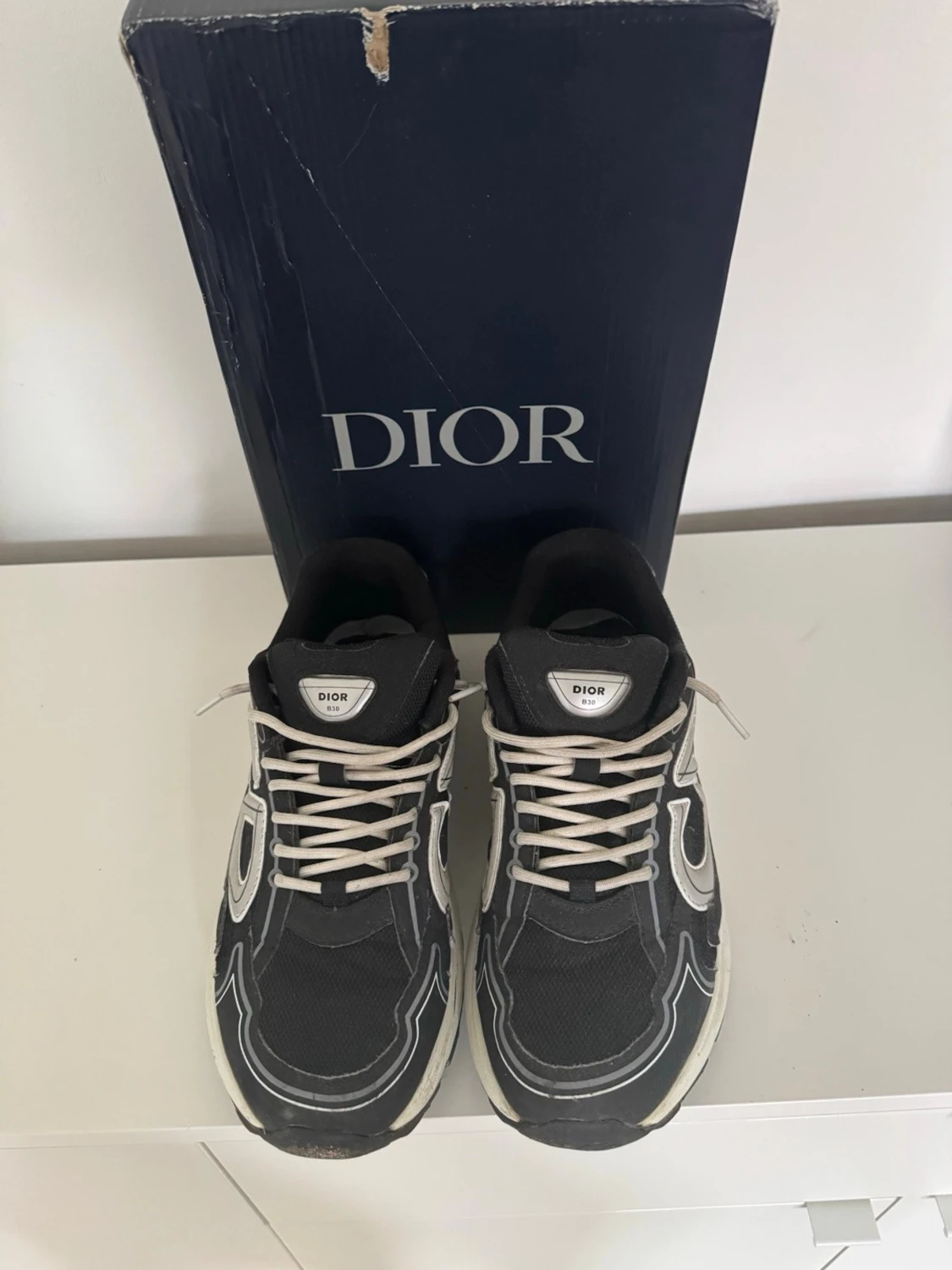 Svarta sneakers b30 - 1
