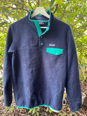 Patagonia Synchilla Modern Vintage - Patagonia Synchilla fleece. Perfekt för outdoor eller bara mys. 