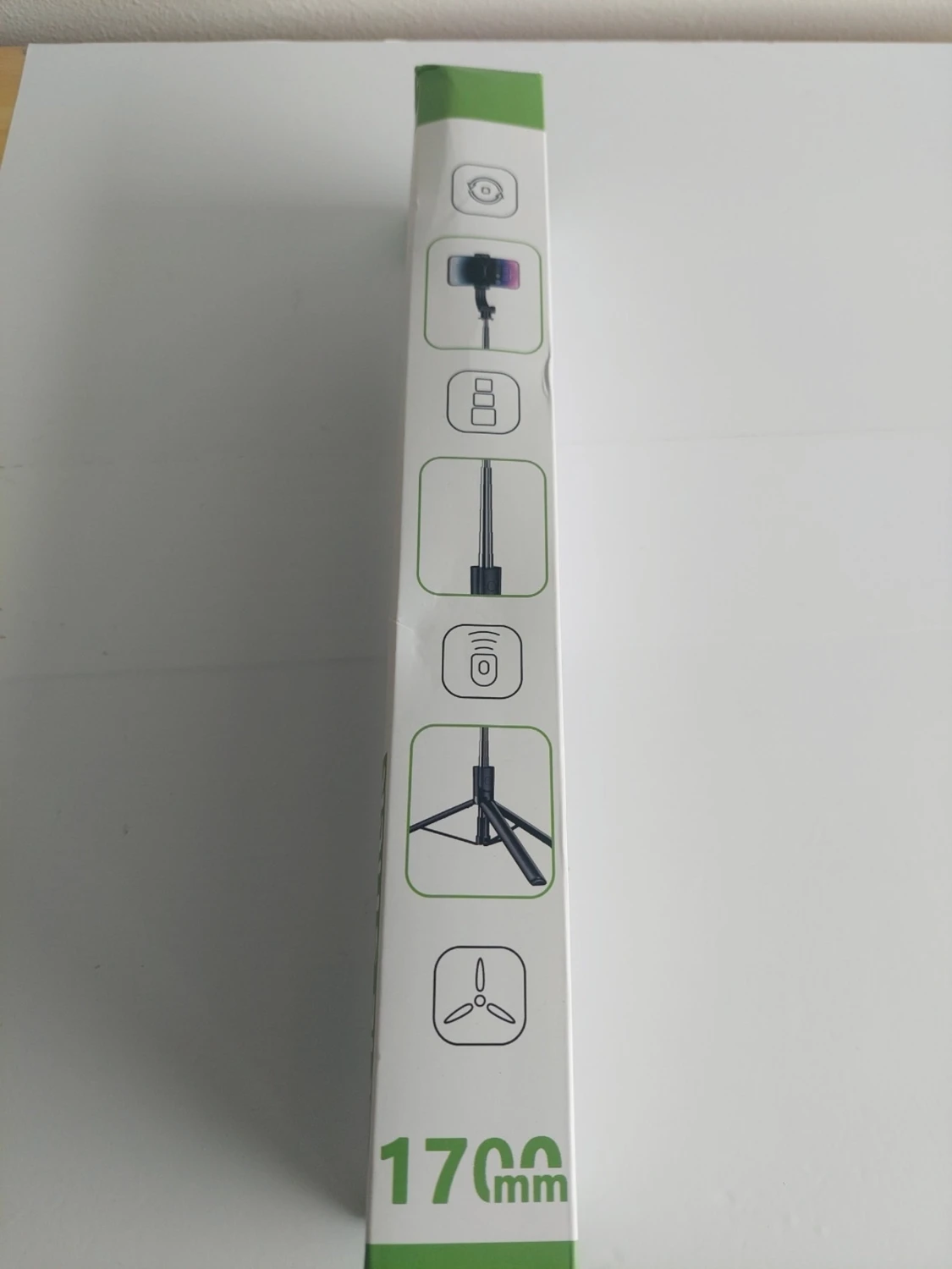 1.7m Selfiestick med stativ och LED-belysning - 6