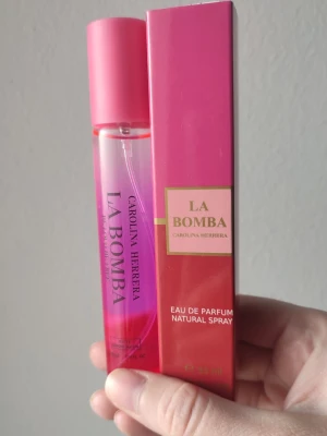Carolina Herrera La Bomba - Carolina Herrera La Bomba perfume. 33ml bottle. New!