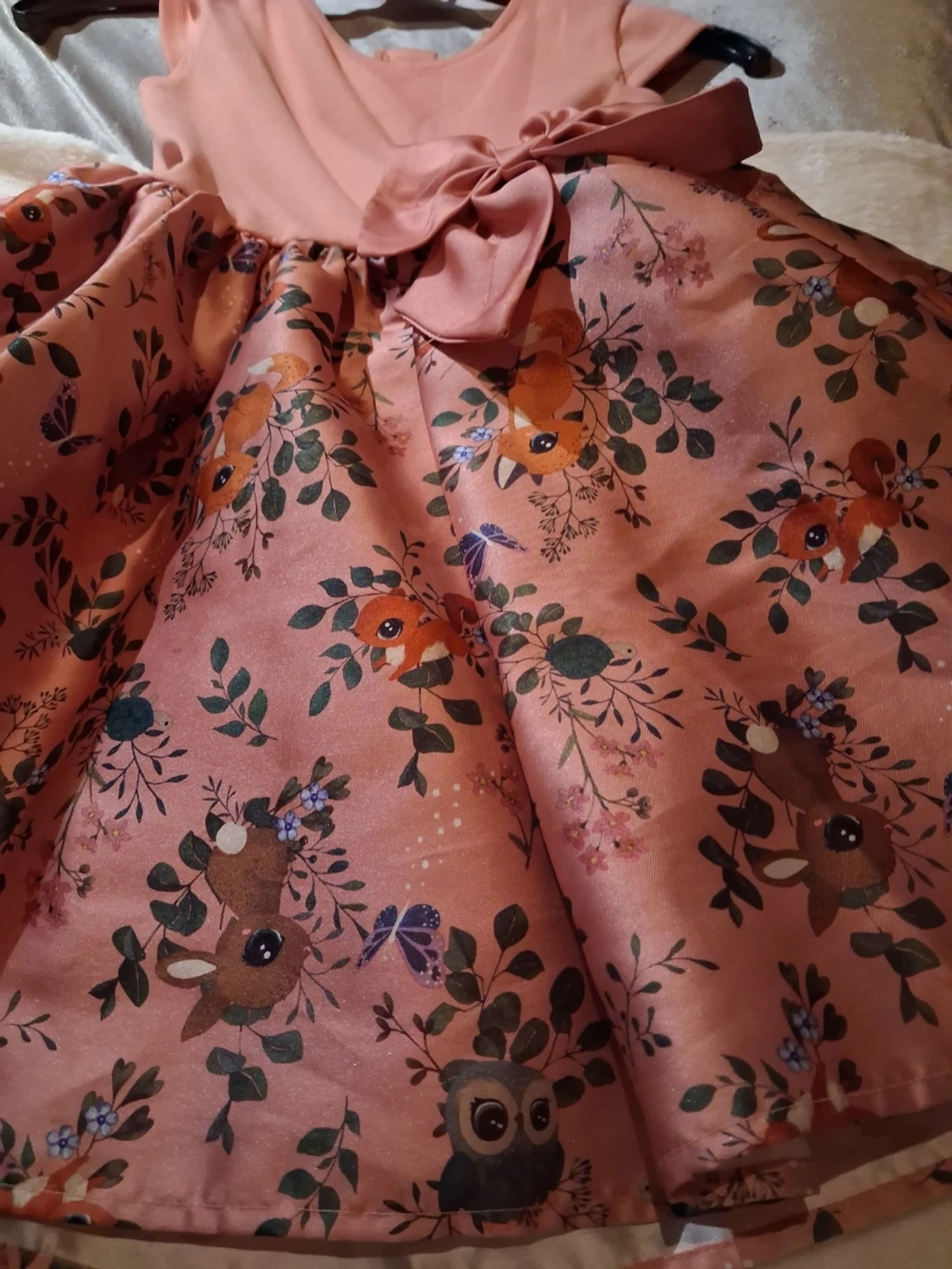 Gullig klänning till barn - 1