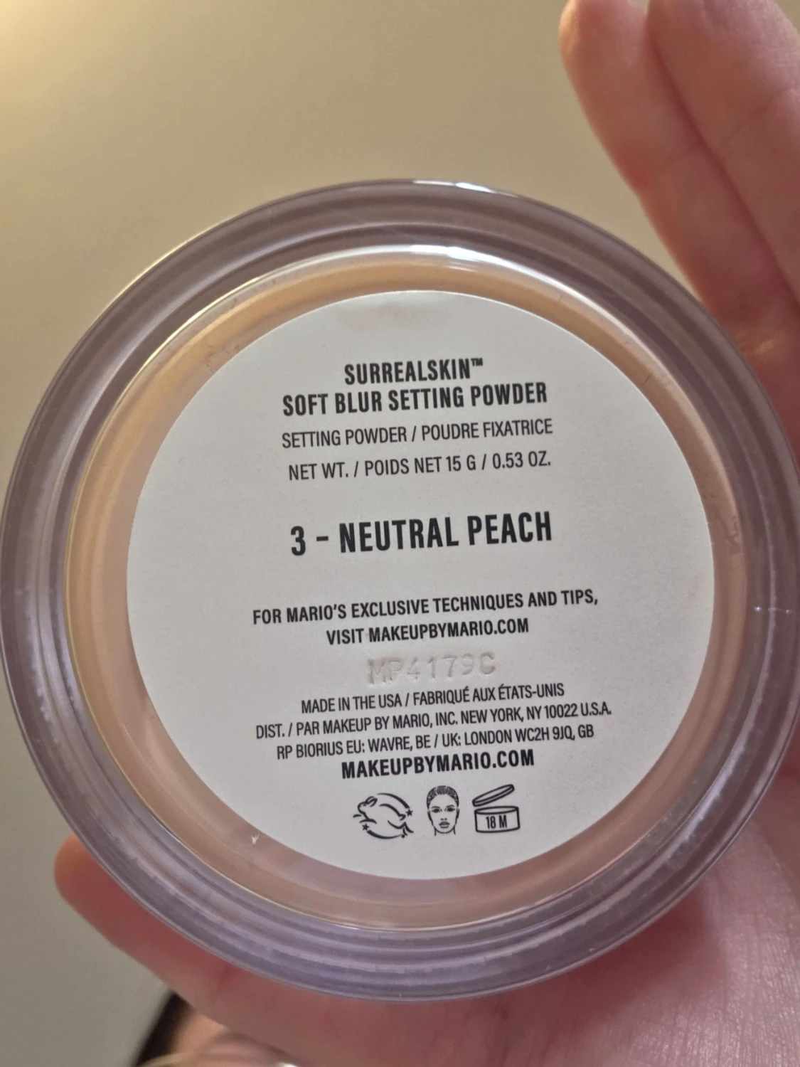 Makeup By Mario - SurrealSkin Setting Powder - 1