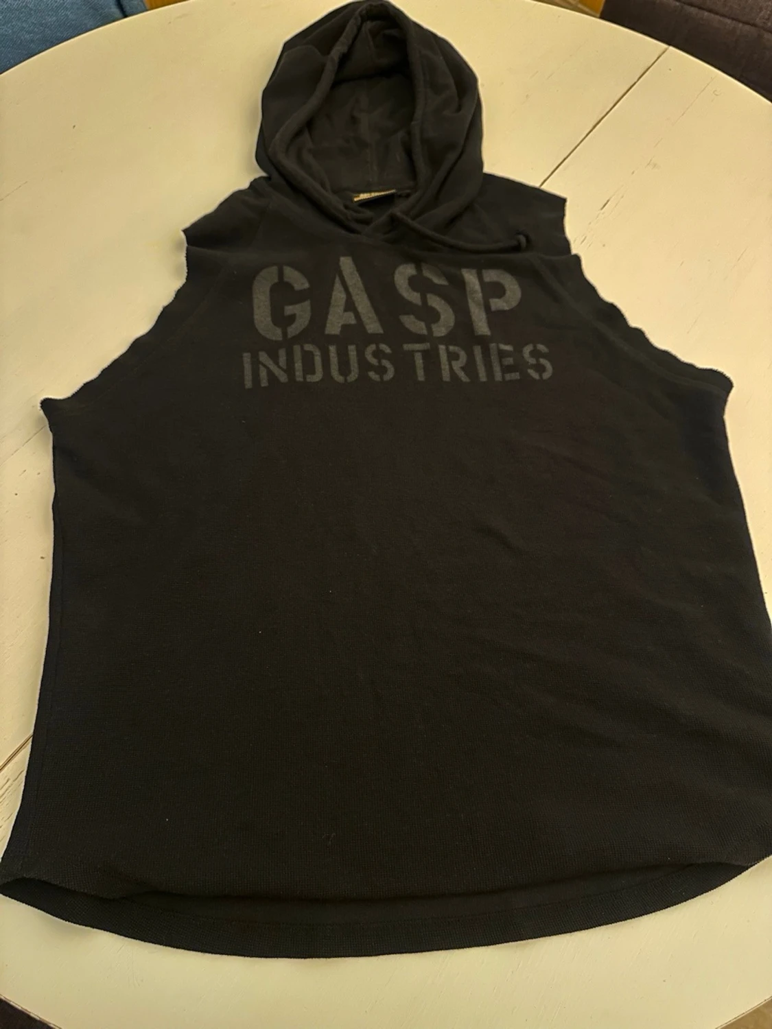 Svart ärmlös hoodie från GASP