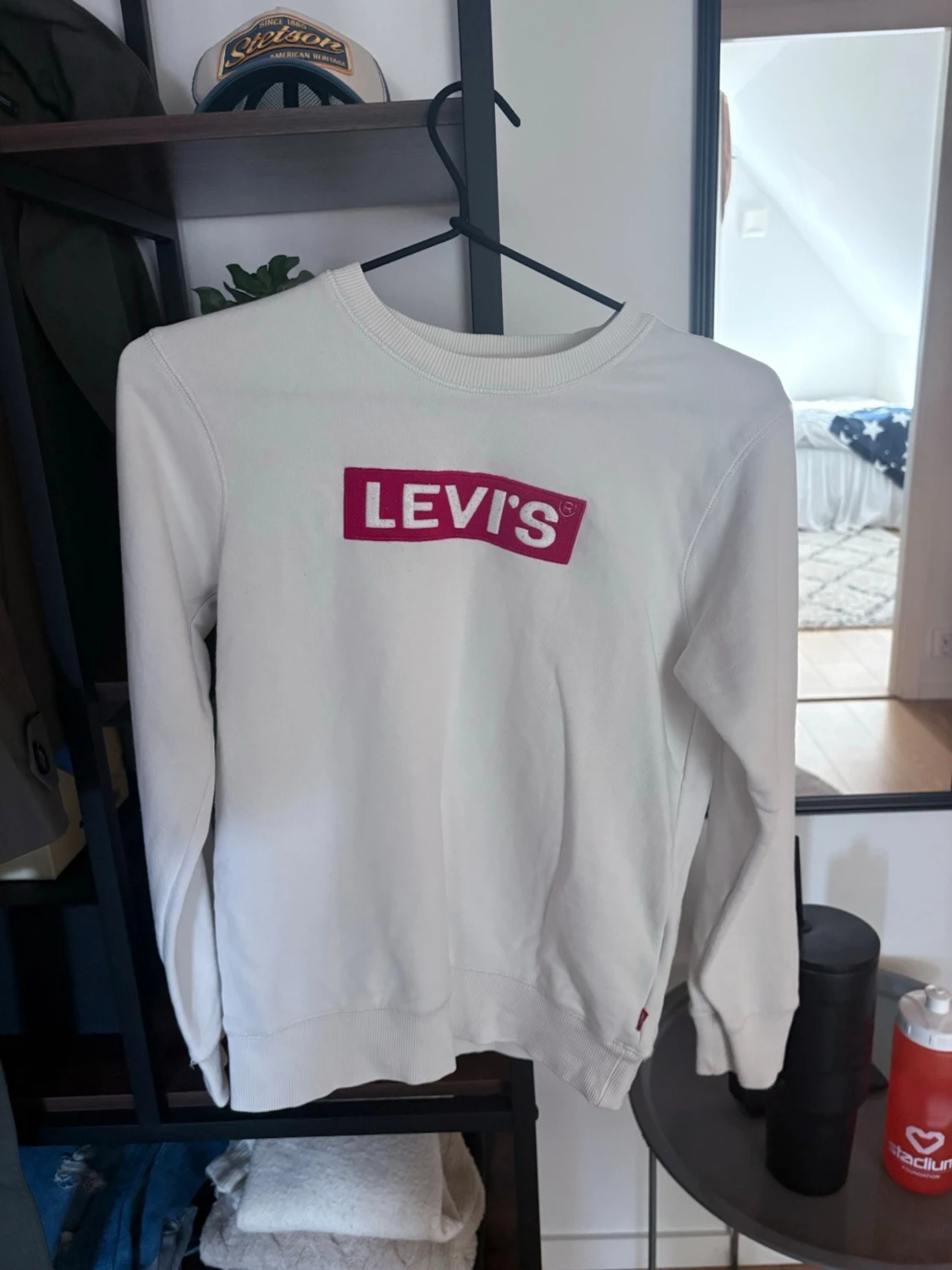 Vit sweatshirt från Levi's