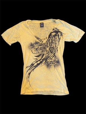 Cool Metal mulisha t-shirt - Super tjusig metal mulisha t-shirt med cool design💛