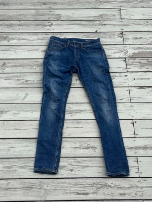 Dondup jeans - Dondup jeans i mycket bra skick. Skriv om du är intresserad 