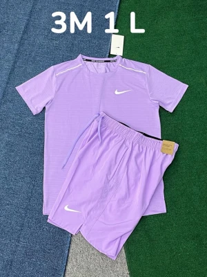 Nike Miller short set  - Kommer få in dessa inom 10 dagar så ni kan köpa. Kommer kosta 699kr kan köra 600 vid snabb affär. Storlekarna står på bilderna. Helt nya 