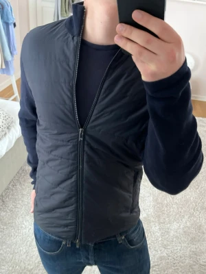 Massimo Dutti cardigan  - Cardigan | Mycket bra skick | Size - M | Pris 599 | Hör av dig vid minsta fråga eller fundering📩