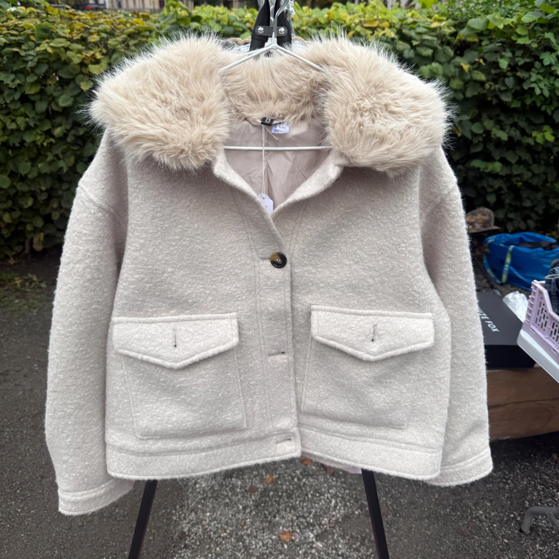 Jacka med päls  - 3
