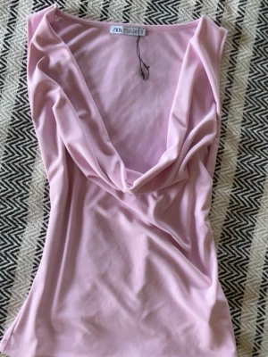 Rosa blus Zara - Söt rosa blus från zara💗
