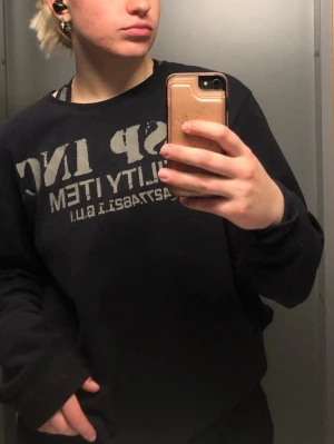 Gasp tröja  - Gasp långärmad tröja i fint skick 