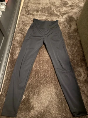 Träningstights  - Rönnichs Träningstights. Bra Skick. Storlek M