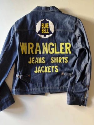 Wrangler Blue Bell Jeansjacka - Nyskick. Använd en gång.