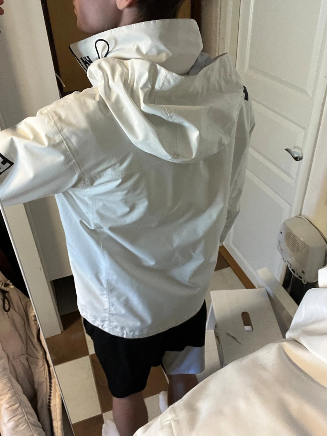 Vit vindjacka Helly Hansen - 2