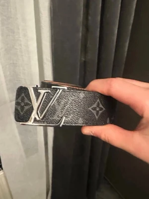 Lv bälte  - Snyggt nytt  har alla storlekar  