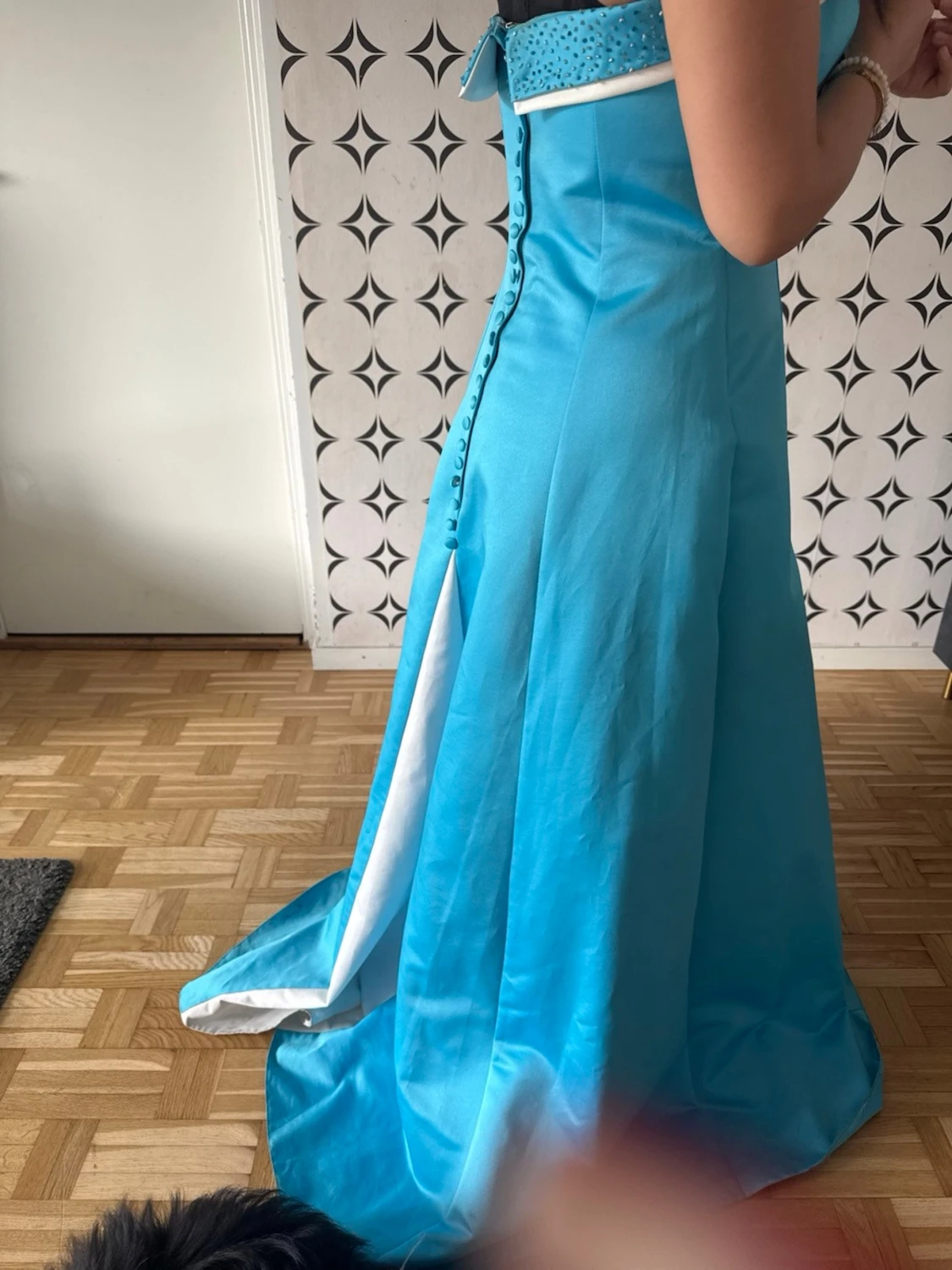 Lång blå axelbandslös balklänning - 2