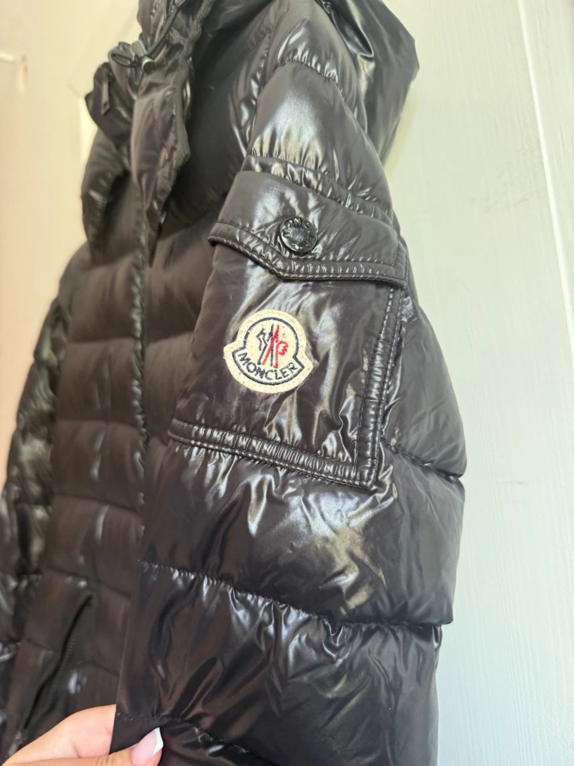 Svart lång dunjacka från Moncler - 3