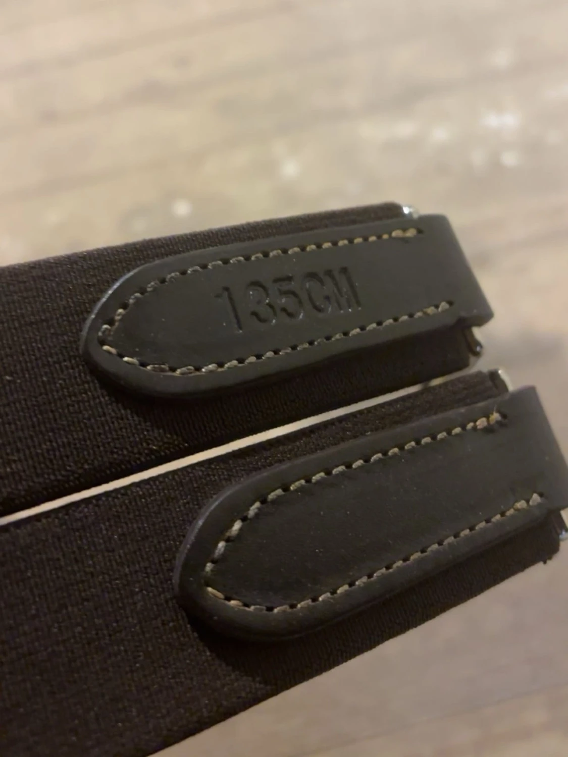 Mörkbrun sadelgjord från Ikonic - 2