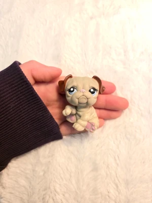Littlest pet shop - Littlest pet shop hund i mycket fint skick. Följ gärna för att se mina andra annonser för bundle😊