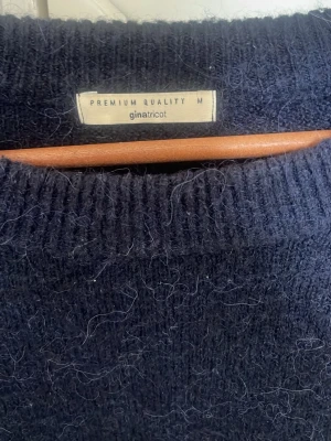 Alpaca stickad tröja Gina Tricot - Väldigt fin och lyxig tröja från Hina Tricots Premiun kollektion