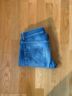 Dondup jeans - Schyssta dondup jeans | st 31 | 10/10 skick | mius | fråga vid minsta fundering |