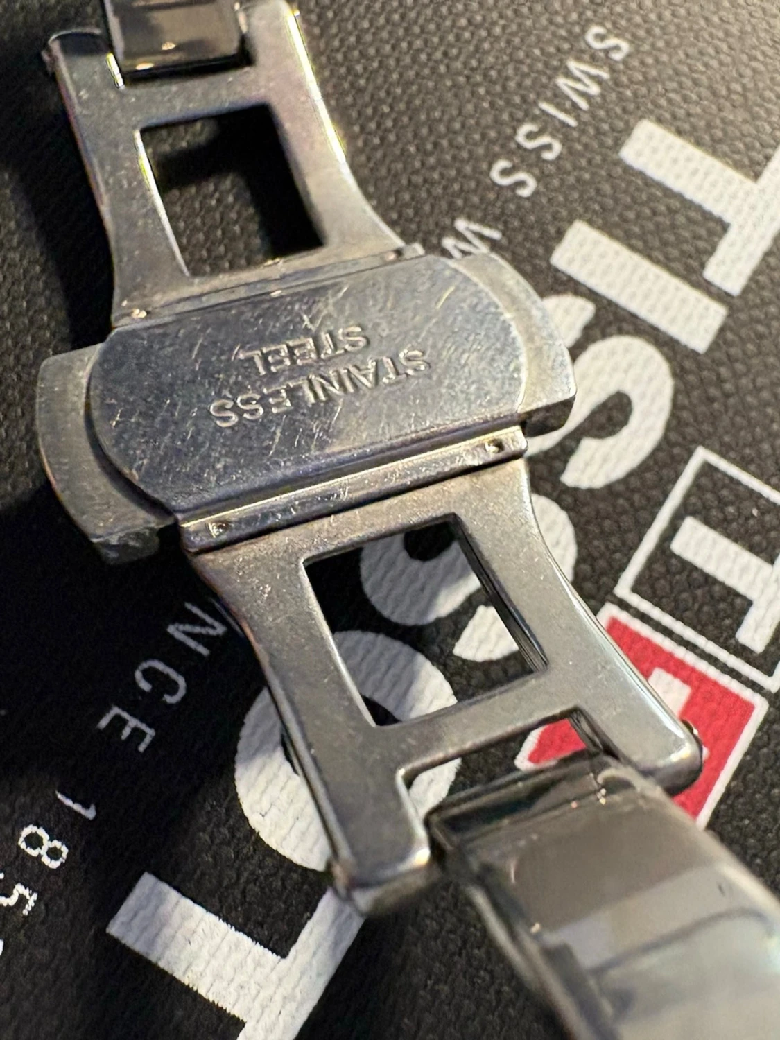 Tissot klocka med blå urtavla - 4