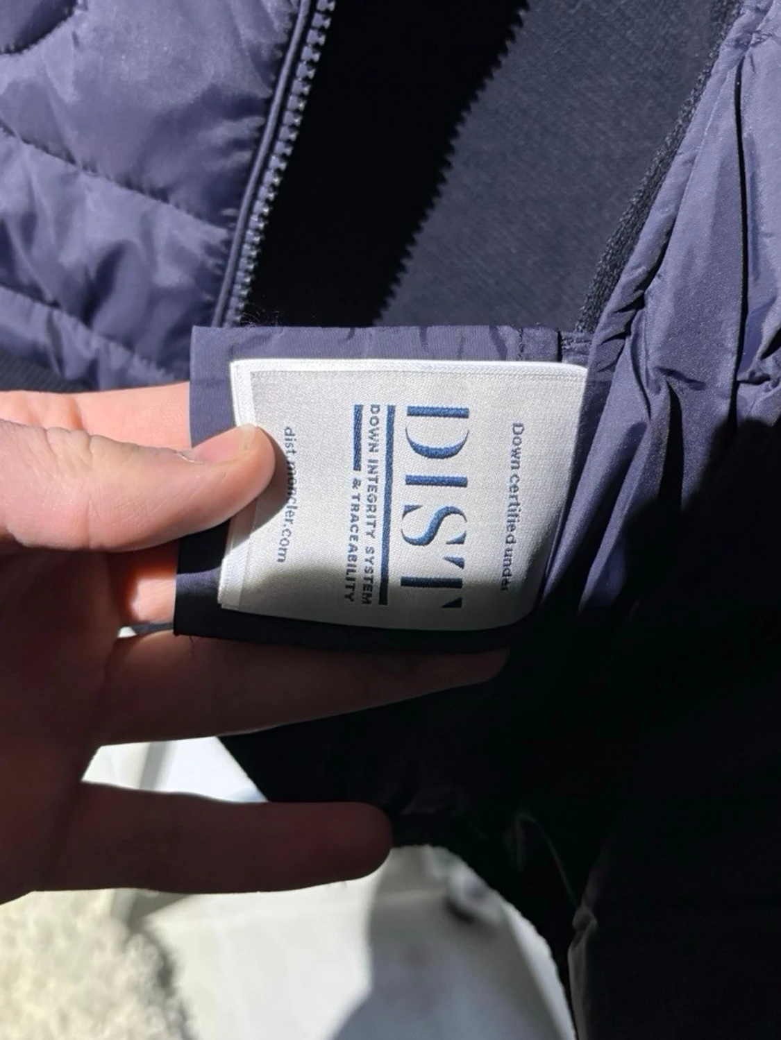 Mörkblå dunväst från Moncler - 3