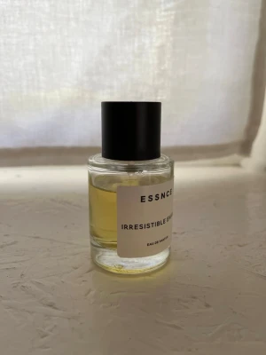 Irresistible enigma essnce 🌸  - Inspirerad av Prada paradoxe